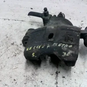 Bestseller GEO METRO Jobb első féknyereg munkahengerrel nem hűtött tárcsához bontott alkatrész