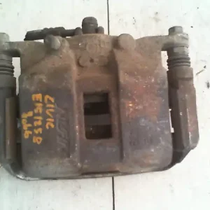 Olcsóbb HONDA CIVIC 06-08 Jobb első féknyereg munkahengerrel bontott alkatrész