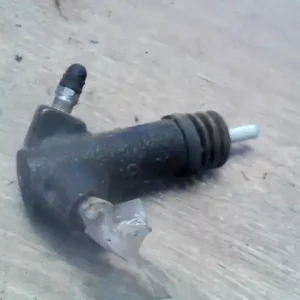 Rendeld meg most HYUNDAI ACCENT 97-00 Főfékhenger 1.5i bontott alkatrész