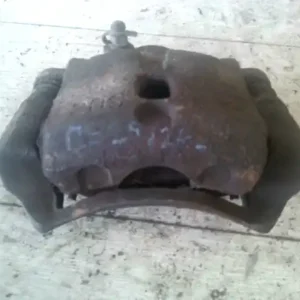 HYUNDAI ATOS Jobb első féknyereg munkahengerrel 1.0b bontott alkatrész Kedvezmény