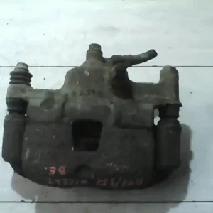 Gyors szállítás HYUNDAI ACCENT 94-97 Bal első féknyereg munkahengerrel bontott alkatrész