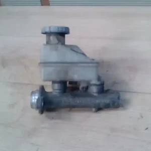 HYUNDAI COUPE 97- Főfékhenger tartállyal, 2.0i bontott alkatrész Korlátozott ajánlat