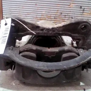 Biztonságos vásárlás HYUNDAI COUPE 97- Jobb első féknyereg munkahengerrel bontott alkatrész