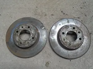 HYUNDAI GETZ Első féktárcsabontott alkatrész Szuper akció