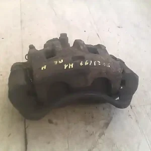 Gyors szállítás HYUNDAI H1 Bal első féknyereg munkahengerrel 2.5d bontott alkatrész