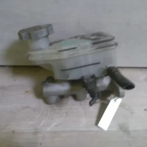 Olcsóbb HYUNDAI GETZ 05-09 Főfékhenger bontott alkatrész