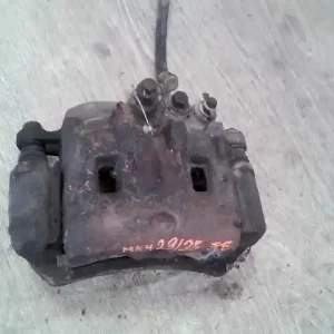 HYUNDAI H1 Jobb első féknyereg munkahengerrel bontott alkatrész Szuper ajánlat