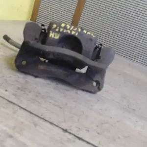 HYUNDAI Santa Fe 2001.03.01-2006.01.30 Bal hátsó féknyereg munkahengerrel bontott alkatrész Azonnali szállítás