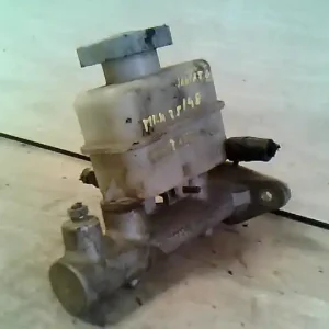 HYUNDAI Santa Fe 2001.03.01-2006.01.30 Főfékhenger bontott alkatrész Olcsó