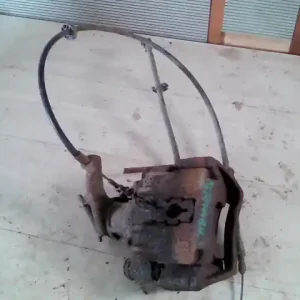 Vedd meg most IVECO Daily 2000-2006 35C13 Bal hátsó féknyereg munkahengerrel bontott alkatrész