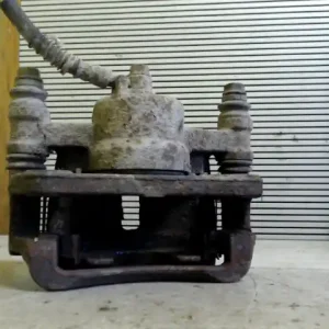 Azonnal elérhető KIA PICANTO Bal első féknyereg munkahengerrel bontott alkatrész