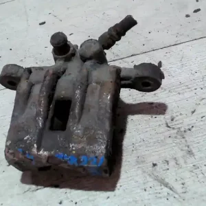 Vedd meg most KIA CEED 2006.10-2009.07 Bal hátsó féknyereg munkahengerrel bontott alkatrész