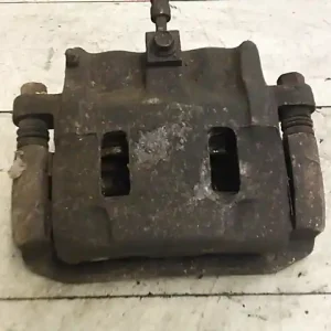 Legjobb ár KIA PREGIO Bal első féknyereg munkahengerrel 2.7dbontott alkatrész