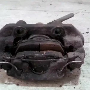 Akciós ár KIA Rio 2005.06 - 2011.08 Jobb első féknyereg munkahengerrel bontott alkatrész