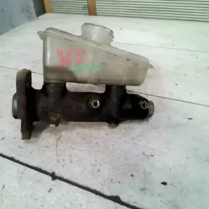 LADA SAMARA Főfékhenger tartállyal,1.5i bontott alkatrész Újdonság