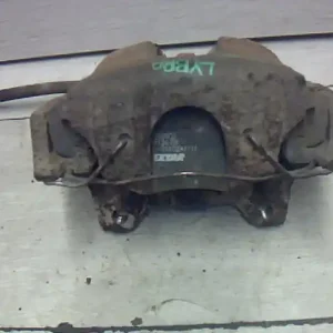 Vedd meg most LANCIA LYBRA Jobb első féknyereg munkahengerrel bontott alkatrész