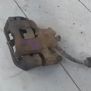 Népszerű LANCIA Y 96- Bal első féknyereg munkahengerrel bontott alkatrész