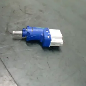 LANDROVER FREELANDER 2006-2014 Féklámpa pedál kapcsoló bontott alkatrész Utolsó esély