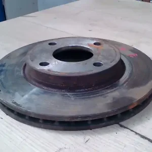 MAZDA 2 03.04-07.11 Első féktárcsa1.4i bontott alkatrész Szezonális akció