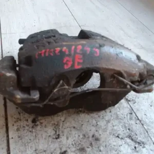 Outlet MAZDA 3 03.10-06.06 Jobb első féknyereg munkahengerrel 1.6i bontott alkatrész