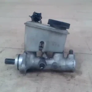 MAZDA 323F 98-04 Főfékhenger tartállyal, 1.3i bontott alkatrész Prémium