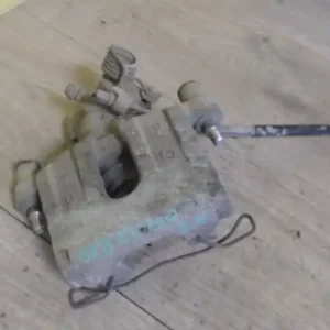 MAZDA 5 2005.06.01-2008.01.31 Jobb hátsó féknyereg munkahengerrel 2.0 d bontott alkatrész Prémium