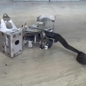 MAZDA 6 02-05 Fékpedál 1.8i bontott alkatrész Ne maradj le