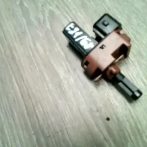 MAZDA 6 02-05 Fékpedál kapcsoló bontott alkatrész Utolsó esély