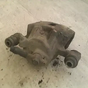 MAZDA 626 -87 Bal első féknyereg munkahengerrel 1.6i bontott alkatrész Rendeld meg most