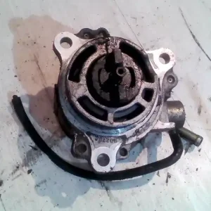 MAZDA 626 97.08-00.07 Vákuumpumpa 2.0d bontott alkatrész Alacsony ár