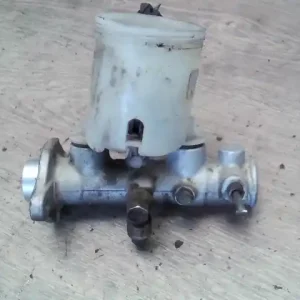 MAZDA DEMIO 98.08-00.05 Főfékhenger bontott alkatrész Vásárlói kedvenc