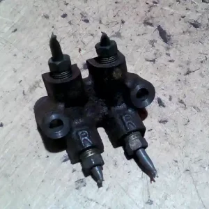 Legnépszerűbb MAZDA MPV 99-05 Fékcső elosztó 2.0d bontott alkatrész