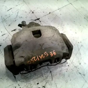 MAZDA Tribute 2001.01.01-2007.12.31 Jobb első féknyereg munkahengerrel 2.0i bontott alkatrész Gyors szállítás