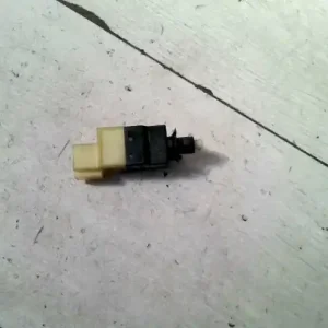 MERCEDES A W169 2004.09.01-2008.05.31 Féklámpa pedál kapcsoló bontott alkatrész Nézd meg most