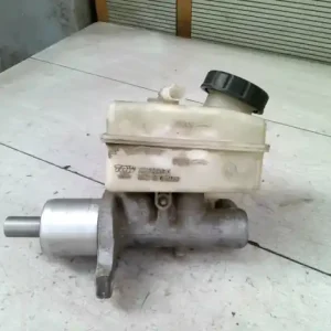 MERCEDES A W169 2004.09.01-2008.05.31 Főfékhenger tartállyal, kupak nélkül,2.0cdi bontott alkatrész Kiárusítás