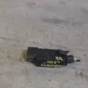 MERCEDES A160 Féklámpa pedál kapcsoló bontott alkatrész Újdonság