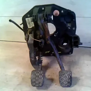 MERCEDES A160 Pedálsor fék és kuplungpedál bontott alkatrész Olcsóbb