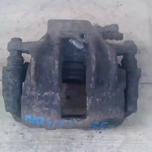 MERCEDES C (W202) 1993-2000 Bal első féknyereg munkahengerrel 2.0i bontott alkatrész Szuper akció