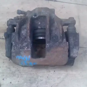 MERCEDES C (W202) 1993-2000 Jobb első féknyereg munkahengerrel 2.0i bontott alkatrész Rendeld meg most