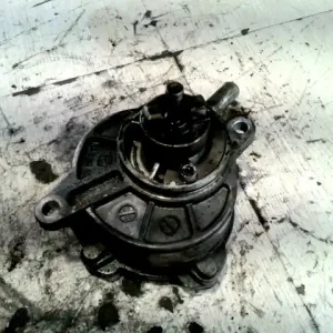 Legjobb ár MERCEDES C (W204) 07.01.01-16.12.31 Vákuumpumpa 2.1d bontott alkatrész