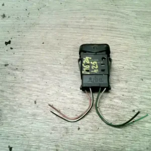 Kihagyhatatlan ajánlat MERCEDES VITO 96- Asr kapcsoló bontott alkatrész