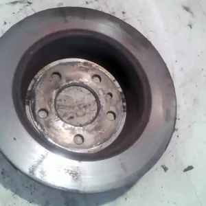 Biztonságos fizetés MERCEDES VITO 96- Hátsó féktárcsa2.2d bontott alkatrész