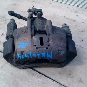 MERCEDES VITO 96- Jobb első féknyereg munkahengerrel 2.2d bontott alkatrész Kedvezményes ár