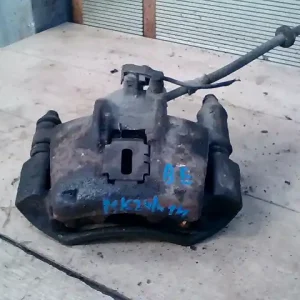 MERCEDES VITO 96- Bal első féknyereg munkahengerrel 2,2 d bontott alkatrész Legjobb ár