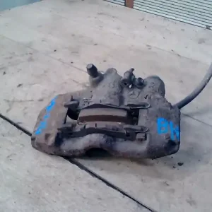 MERCEDES VITO 96- Bal hátsó féknyereg munkahengerrel kis áruszállító,2,2d bontott alkatrész Ne maradj le