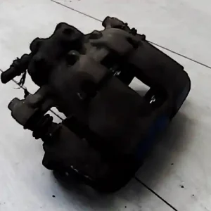 MITSUBISHI COLT 04.04-08.09 Jobb első féknyereg munkahengerrel bontott alkatrész Alacsony ár