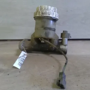 MITSUBISHI L200 Főfékhenger + fékolajtartály bontott alkatrész Expressz kézbesítés