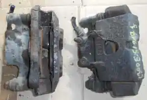 MITSUBISHI L300 Bal első féknyereg munkahengerrel bontott alkatrész Ingyenes szállítás