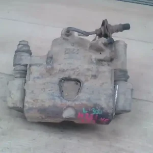 Alacsony ár MITSUBISHI L300 Jobb első féknyereg munkahengerrel 2.5d bontott alkatrész