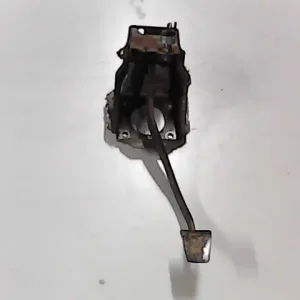 MITSUBISHI PAJERO 91-97 Fékpedál bontott alkatrész Expressz szállítás